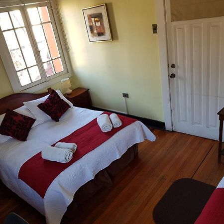 Hotel Almenas Santiago du Chili Extérieur photo