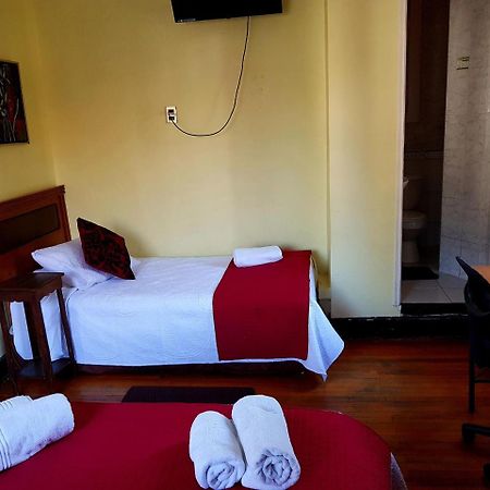 Hotel Almenas Santiago du Chili Extérieur photo